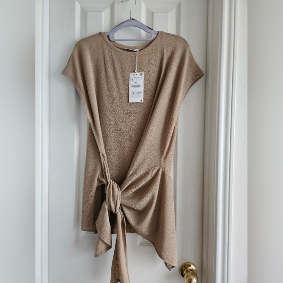 Bundle: Zara Tunic Length Tops - Picture 2 of 10